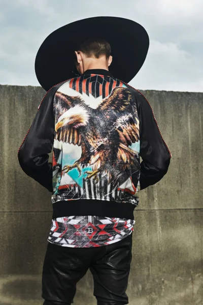 Look 15